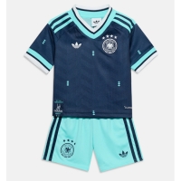 Camisa de Futebol Alemanha Equipamento Secundário Infantil Mundo 2026 Manga Curta (+ Calças curtas)